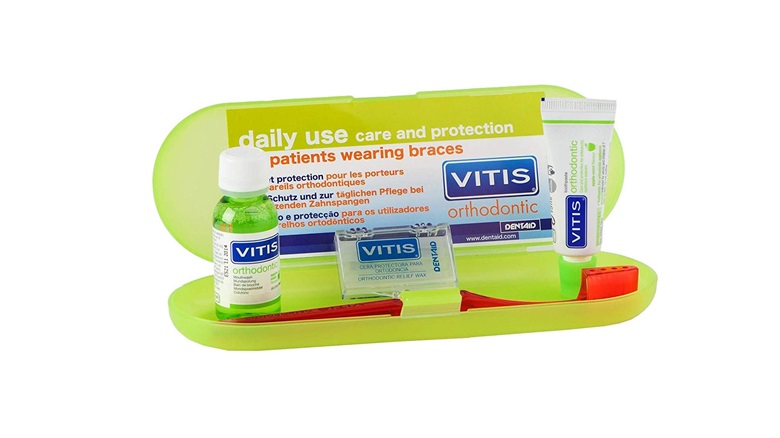 VITIS Orthodontic komplet (Četkica,Interprox Plus conicpasta 15ml, tekućina 30ml, vosak)